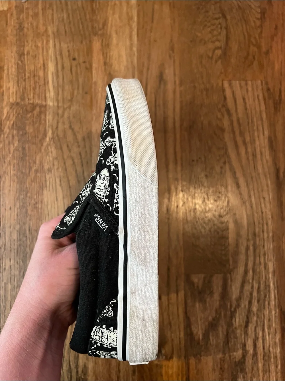 Rare Glow In The Dark Vans Spooky Halloween Slip On Cat Monster Bat 2.5 Shoe